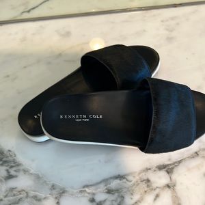 NWOT Kenneth Cole blk size 8, calf fur, soft leather slide